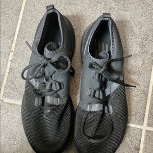 New Balance men’s Fresh Foam Lazr Heathered M Mlazreb Shoe Size 8.5